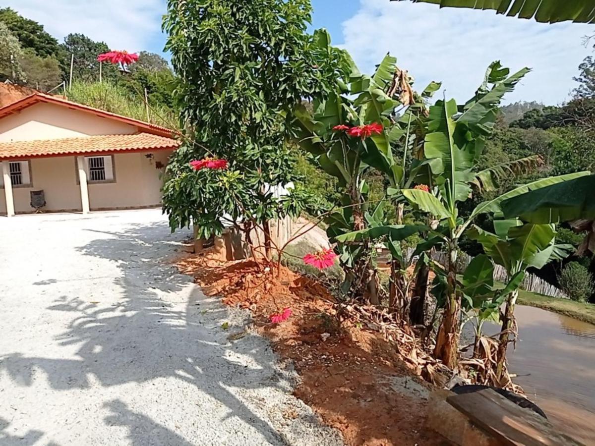 Chácara Recanto das Pedras para 10 pessoas Serra Negra  Exterior foto
